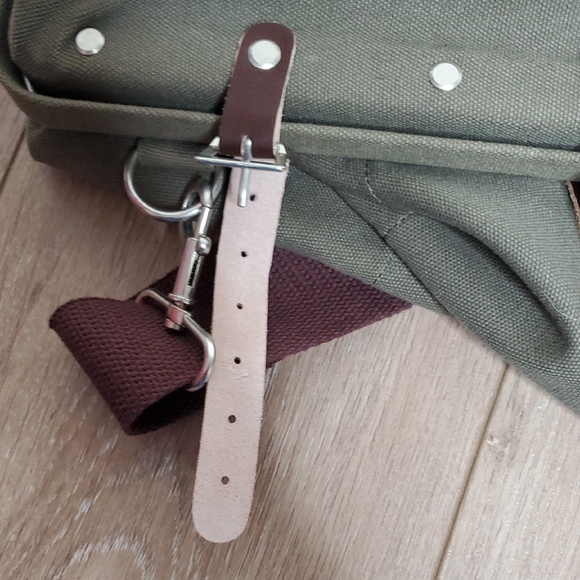 Line Of Trade Olive Green Canvas Men's Bag - Picture 12 of 14